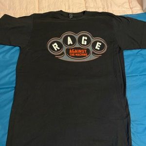 ⭐️2/$10 RAGE AGAINST THE MACHINE T-shirt medium